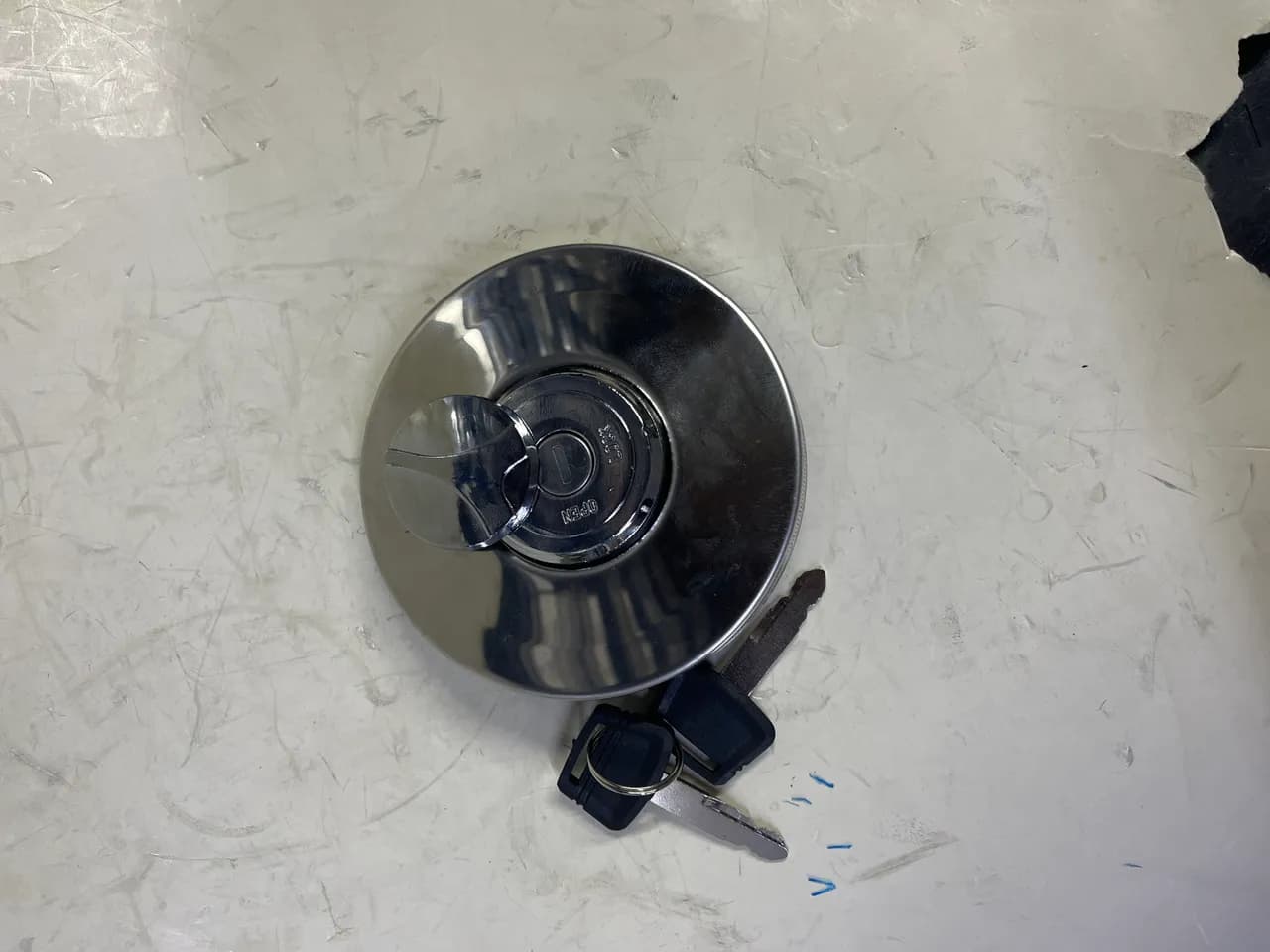 KAWASAKİ MAZOT DEPO KAPAĞI